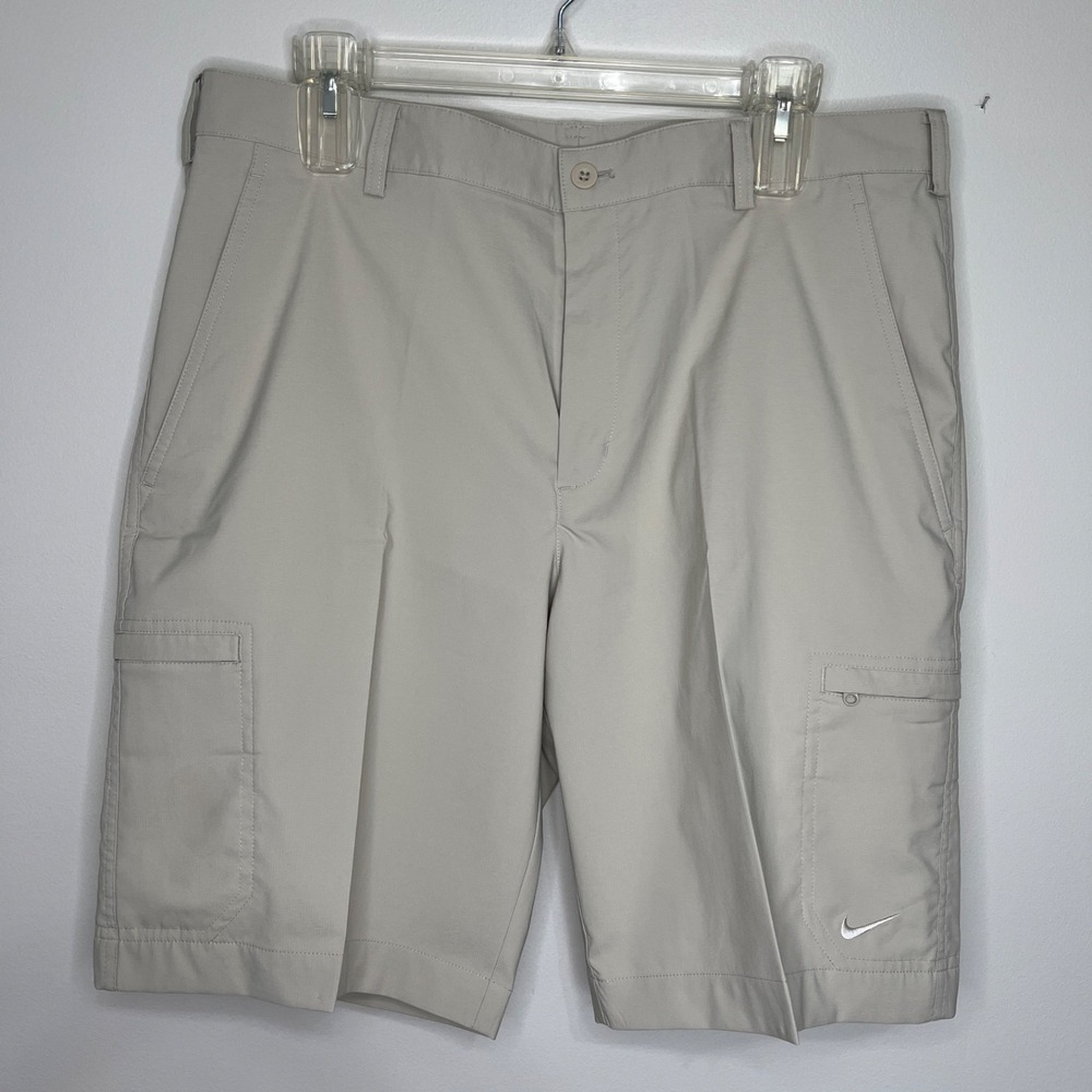 Nike Dri-Fit Flat Front Golf Shorts Mens 34X9 Golf Walking Athleisure